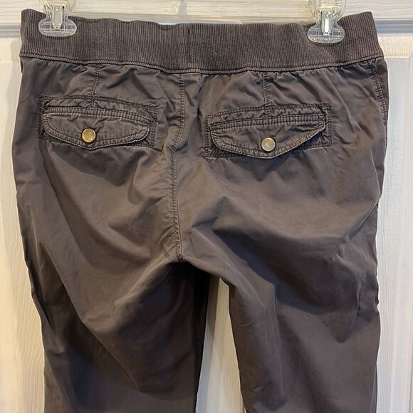 Old Navy women’s size small Maternity gunmetal gray pants Stretchy waist - Picture 8 of 11